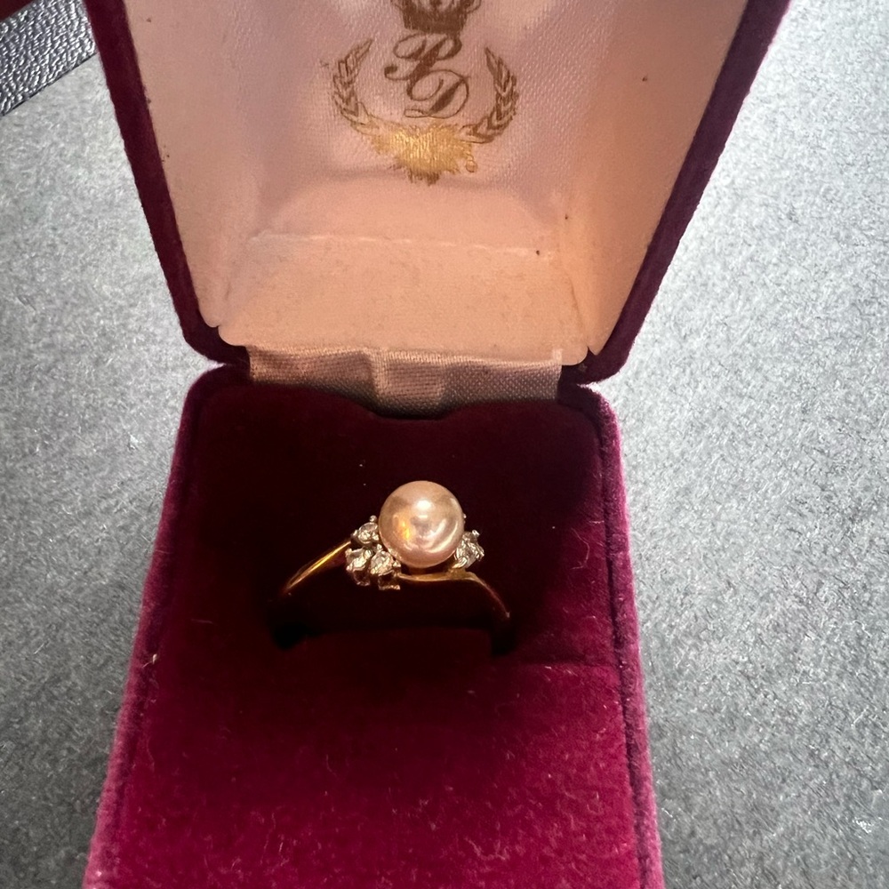 Gold and White faux Pearl and diamonds Vintage-Inspired Ring Premier Designs